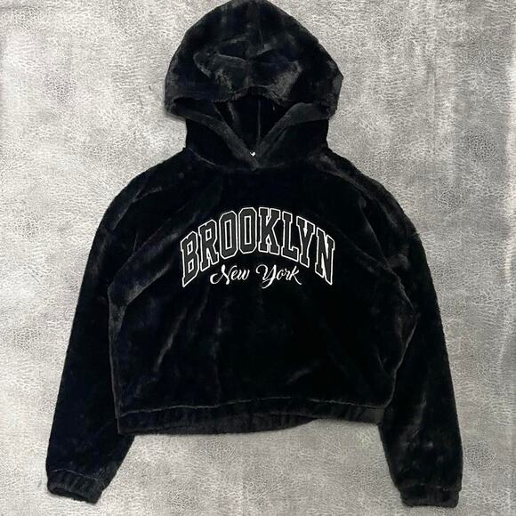 Charlotte russe fluffy hoodie - Picture 2 of 8